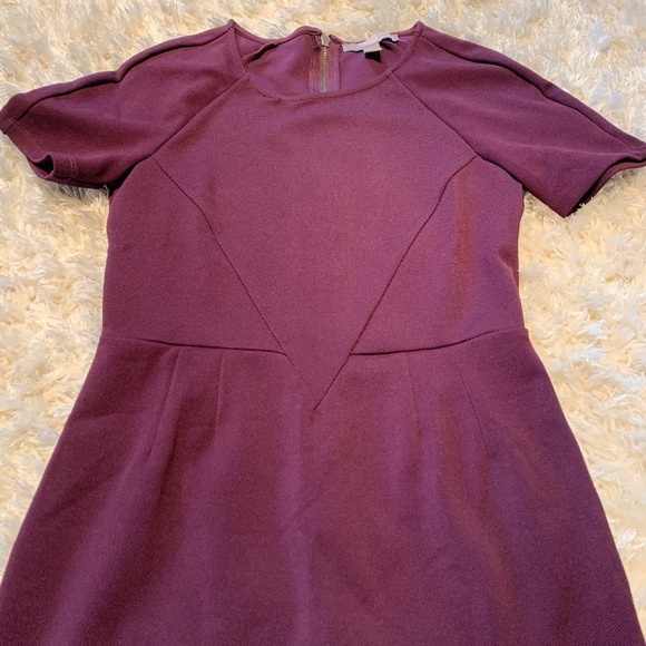 Stylish Dress - Picture 2 of 4